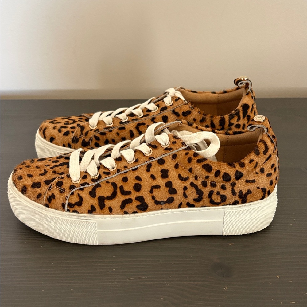 Jack Rogers Paige Platform Sneakers leopard Animal print calf hair lace up Sz 7